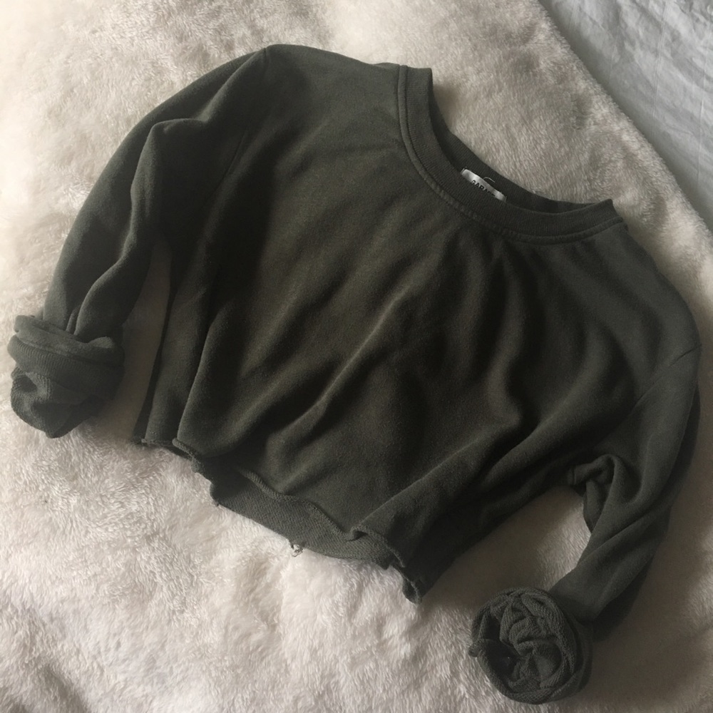 GARAGE | Cropped Crewneck Sweatshirt